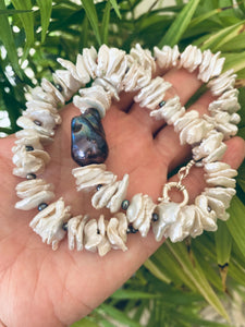 White Cornflake Pearls Necklace & Black Baroque Pearl, Silver Marine Clasp, 19" – Handmade in Canada