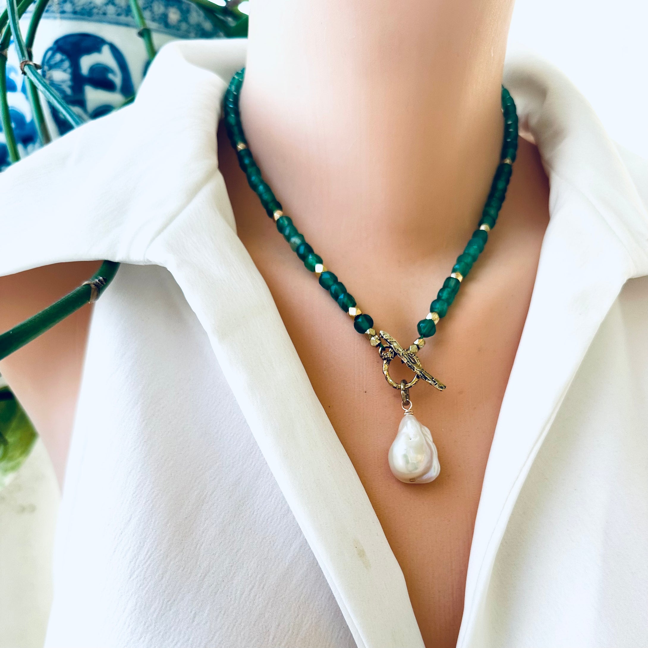 Green Onyx & Baroque Pearl Toggle Necklace, Gold Bronze