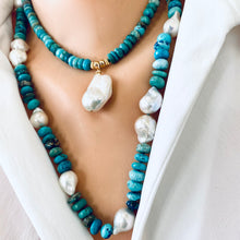 Charger l&#39;image dans la galerie, Dainty 16-inch Choker Necklace showcasing Arizona Turquoise &amp; Freshwater Baroque Pearl Pendant
