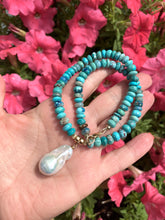 Carica l&#39;immagine nel visualizzatore di Gallery, Arizona Turquoise &amp; Baroque Pearl Short Necklace, 14k GF

