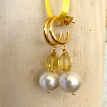 Load image into Gallery viewer, Edison White Pearls and Citrine Hoop Earrings, Gold Vermeil Plated Silver
