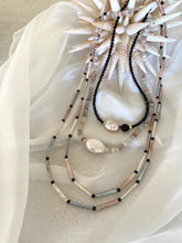 Carica l&#39;immagine nel visualizzatore di Gallery, Mixed Moonstone &amp; Baroque Pearl Candy Necklace
