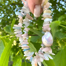 Charger l&#39;image dans la galerie, Morganite, Aquamarine and Freshwater Baroque Pearl Necklace, Gold Bronze &amp; Gold Filled, 18&quot;inches
