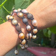 Cargar imagen en el visor de la galería, Pastel Baroque Pearl Braided Bracelet, Black Thread, Shamballa Macrame Bracelet, June Birthstone
