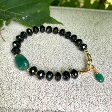 Charger l&#39;image dans la galerie, Black Spinel and Green Emerald Bracelet, 14K Gold Filled, May Birthstone Gifts, 7&quot;inch

