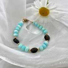 Cargar imagen en el visor de la galería, Sky Blue Opal and Smoky Quartz Beaded Bracelet, Gold Filled Details, 7.5&quot;in
