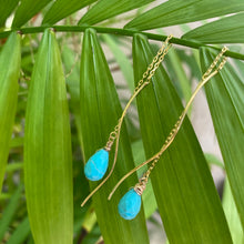 Charger l&#39;image dans la galerie, Gold vermeil and arizona turquoise earrings
