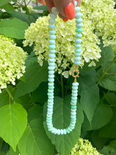 Charger l&#39;image dans la galerie, Green Parrot Opal Candy Necklace, 18&quot;in, Gold Vermeil Plated Sterling Silver Marine Closure
