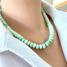 Charger l&#39;image dans la galerie, Green Parrot Opal Candy Necklace, 18&quot;in, Gold Vermeil Plated Sterling Silver Marine Closure
