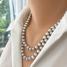 Cargar imagen en el visor de la galería, Light Grey Fresh Water Pearls and Spinel Long Necklace,Silver Details, 41&quot;inches
