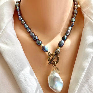 Black Pearl Toggle Necklace w White Baroque Pearl Pendant & Heart Charm, Gold Bronze, 18"in
