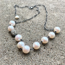 Lade das Bild in den Galerie-Viewer, Wire-Wrapped Pearls Necklace, Diamond Pave Oxidized Silver, 18&quot;+5&quot; – Handmade in Canada
