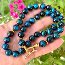Load image into Gallery viewer, Hand Knotted Blue Black Tiger&#39;s Eye Candy Necklace w Gold Vermeil, 18.5&quot;inches
