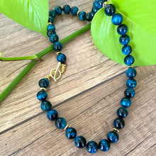 Carica l&#39;immagine nel visualizzatore di Gallery, Hand Knotted Blue Black Tiger&#39;s Eye Candy Necklace w Gold Vermeil, 18.5&quot;inches
