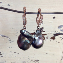 Load image into Gallery viewer, Rose Gold Vermeil Peacock Baroque Pearls Earrings
