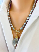 Charger l&#39;image dans la galerie, Real Seashell and Freshwater Grey Pearl Necklace Gray Shell Pendant, 19/20/21”inches
