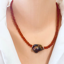 Carica l&#39;immagine nel visualizzatore di Gallery, Burnt Orange Carnelian Beaded Necklace Chain with Fresh Water Peacock Baroque Pearl, Gold Filled, 16.5&quot;inches
