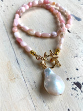 Charger l&#39;image dans la galerie, Genuine Pink Opal Baroque Beads with Honey Bees Toggle Clasp and White Baroque Pearl, Opal Jewelry
