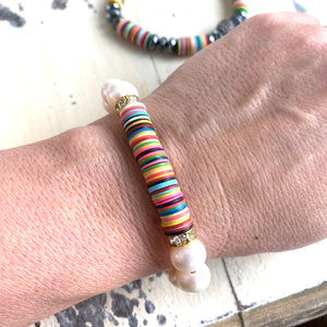 Genuine White Pearls with African Heishi Vinyl Disks Stretchy Bracelet, Summer Jewelry, Colourful Bracelet