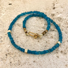 Carica l&#39;immagine nel visualizzatore di Gallery, Blue Apatite Beads Choker Necklace with Gold Vermeil Details and Clasp, 15&quot;inches
