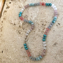 Charger l&#39;image dans la galerie, Pastel colors gemstone necklace
