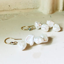 Carica l&#39;immagine nel visualizzatore di Gallery, Keshi Pearl Drop Earrings, Gold Filled Hook and Blue Cubic Zirconia Bezel
