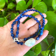 Carica l&#39;immagine nel visualizzatore di Gallery, Kyanite and Baroque Pearl Necklace with Sterling Silver Beads and Closure, 17&quot;inches
