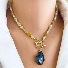 Cargar imagen en el visor de la galería, Yellow Opal Beads w Honey Bees Toggle Clasp &amp; Black Baroque Pearl, 16.5&quot;in
