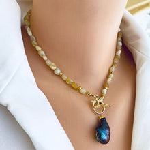 Cargar imagen en el visor de la galería, Yellow Opal Beads w Honey Bees Toggle Clasp &amp; Black Baroque Pearl, 16.5&quot;in
