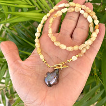 Cargar imagen en el visor de la galería, Yellow Opal Beads w Honey Bees Toggle Clasp &amp; Black Baroque Pearl, 16.5&quot;in
