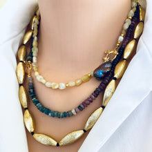 Cargar imagen en el visor de la galería, Yellow Opal Beads w Honey Bees Toggle Clasp &amp; Black Baroque Pearl, 16.5&quot;in
