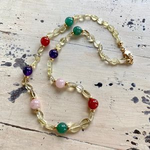 Light yellow with Orange Carnelian, Green Onyx and Purple Amethyst necklace