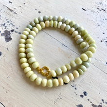 Charger l&#39;image dans la galerie, Olive Green Shaded Opal Candy Necklace, Vermeil, 20&quot;in
