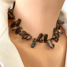 Charger l&#39;image dans la galerie, Peacock Biwa Stick Pearls Choker Necklace &amp; Gold Vermeil Details 14&quot;or15&quot;in
