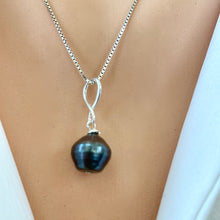 Charger l&#39;image dans la galerie, Tahitian Teardrop Pearl Pendant on Sterling Silver Box Chain, 18&quot;in, June Birthstone
