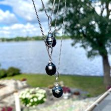 Charger l&#39;image dans la galerie, Black Tahitian teardrop pearl pendant on a sterling silver ball chain, available in 20 or 22 inches. This elegant handmade jewelry piece is a perfect June birthstone gift for her.
