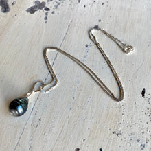 Charger l&#39;image dans la galerie, Tahitian Teardrop Pearl Pendant on Sterling Silver Box Chain, 18&quot;in, June Birthstone
