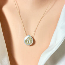 Cargar imagen en el visor de la galería, Solid Gold 18k Coin Pearl Allah Pendant, 18&quot;inches Long, Minimalist Necklace
