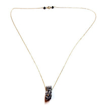 Cargar imagen en el visor de la galería, Solid Gold 18k Minimalist Druzy Quartz Floating Pendant on Gold Chain
