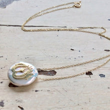 Cargar imagen en el visor de la galería, Solid Gold 18K Coin Pearl Allah Pendant, 16&quot;Inches Long
