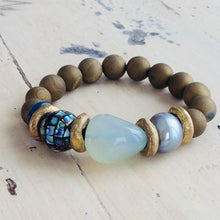Charger l&#39;image dans la galerie, Green Quartz Bracelet, Druzy Agate Abalone Sea Glass Stretch Bracelet
