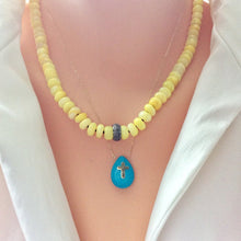 Charger l&#39;image dans la galerie, Collier de perles d&#39;opale jaune naturelle, collier pavé de diamants
