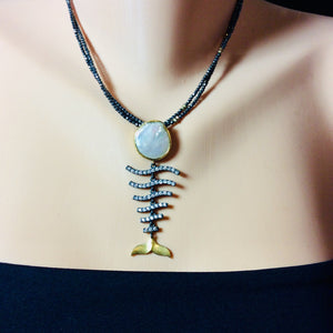 Fishbone Pearl Pendant Necklace