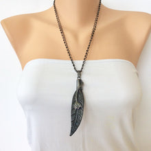 Load image into Gallery viewer, Diamonds Paved Wood Leaf Pendant Necklace
